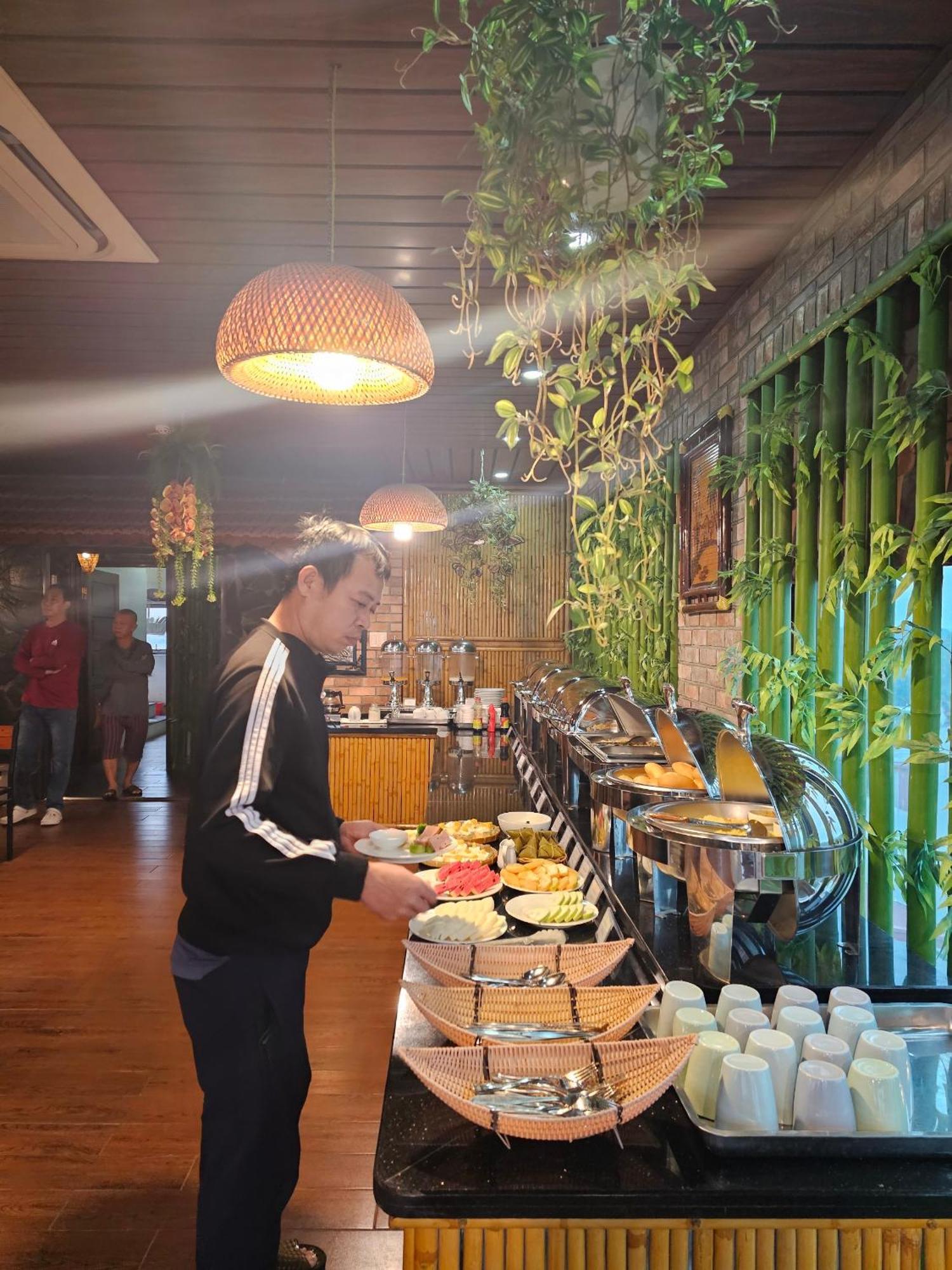 Kawasaki Noi Bai Airport Hotel Luaran gambar