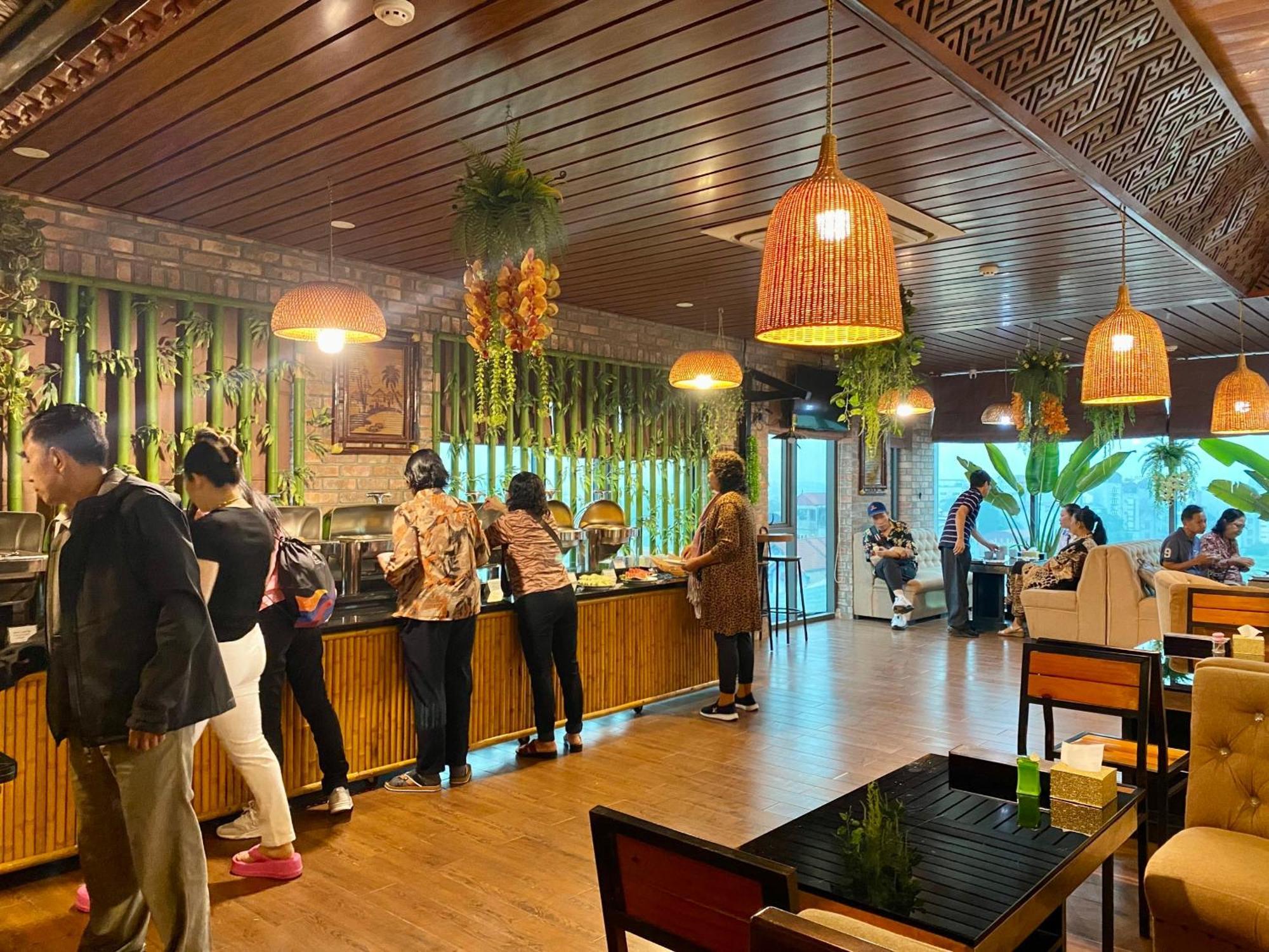 Kawasaki Noi Bai Airport Hotel Luaran gambar