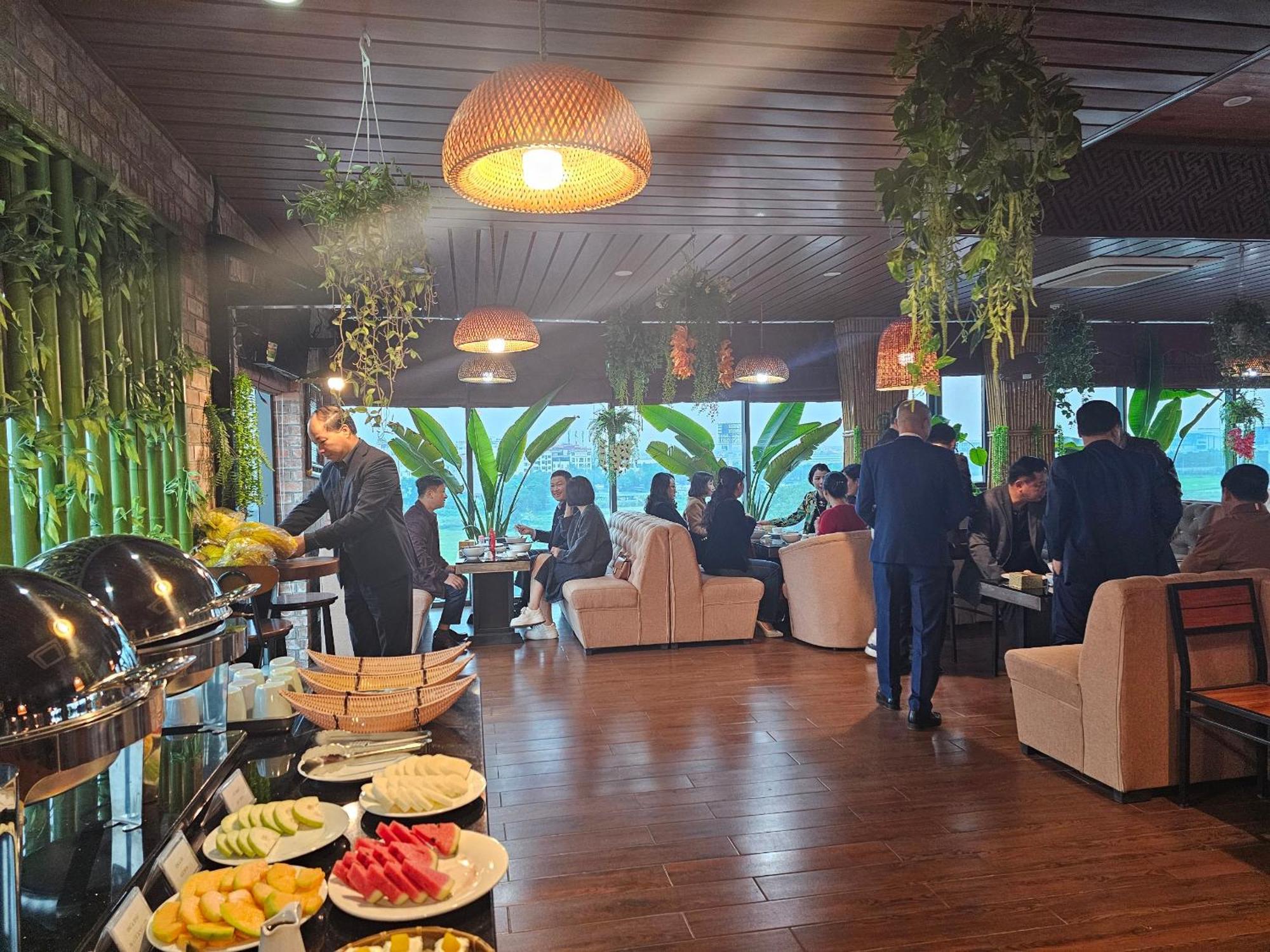 Kawasaki Noi Bai Airport Hotel Luaran gambar