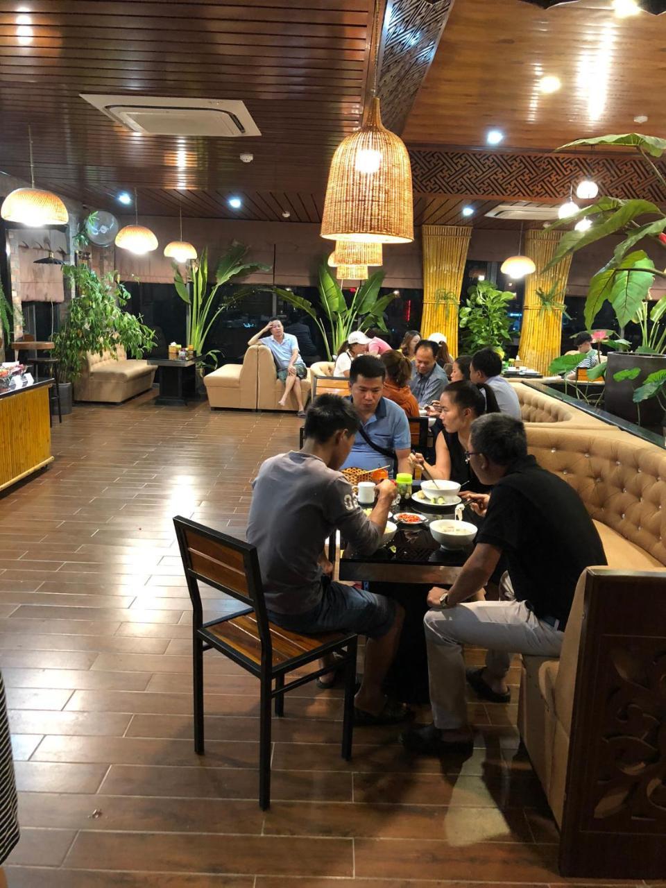 Kawasaki Noi Bai Airport Hotel Luaran gambar